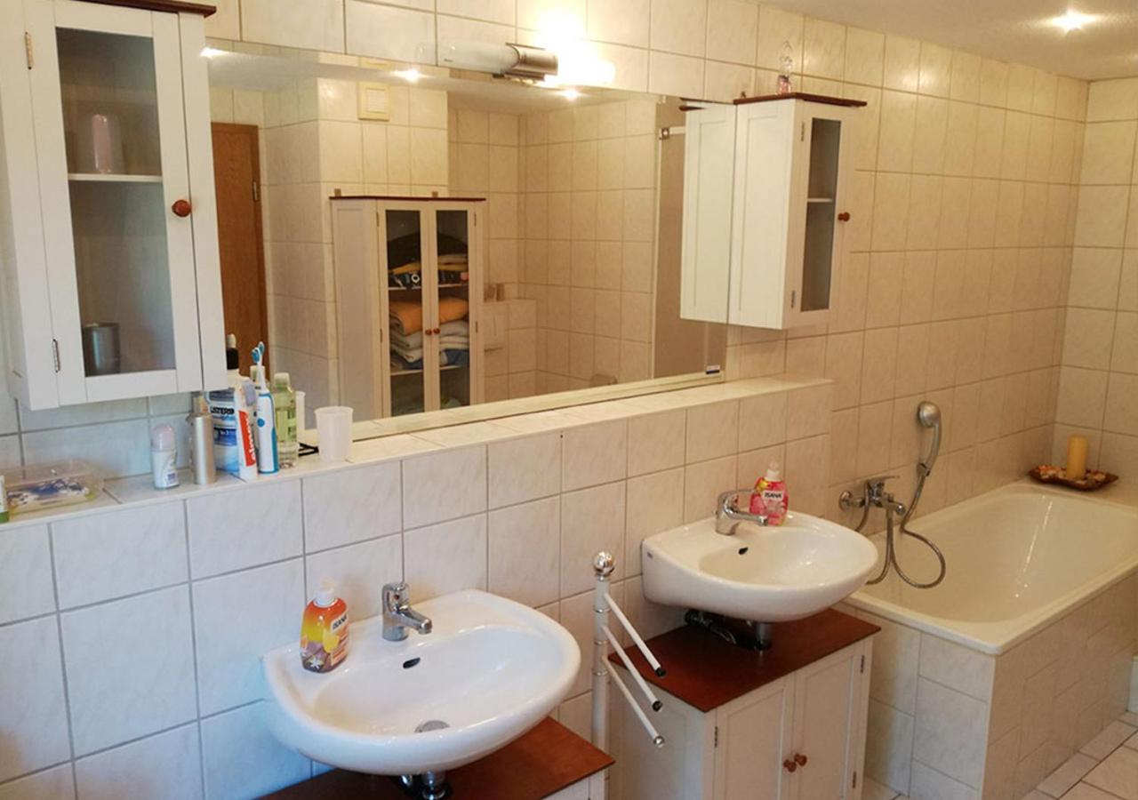 Elpare Apartment